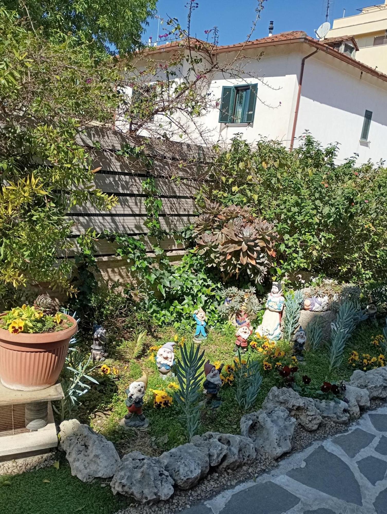 Bed & Breakfast Verdoni Di Gabriela Rom