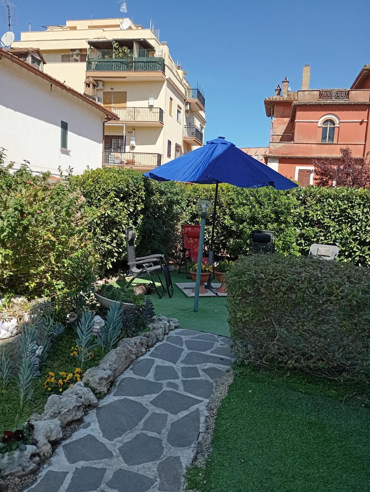 Verdoni Di Gabriela Rom